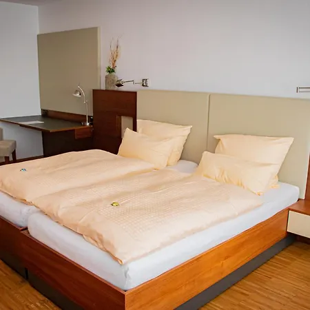 Gaestehaus An Der Oase Hotel *